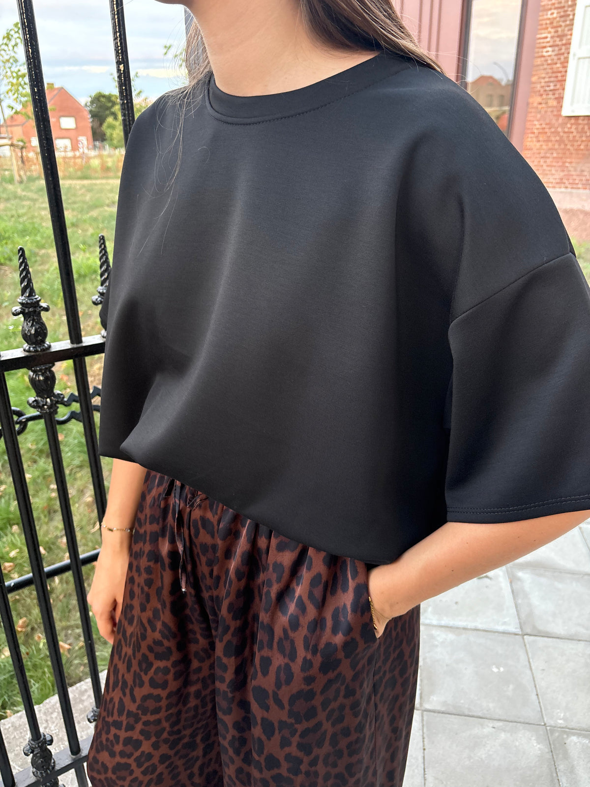 Cropped shirt - Zwart