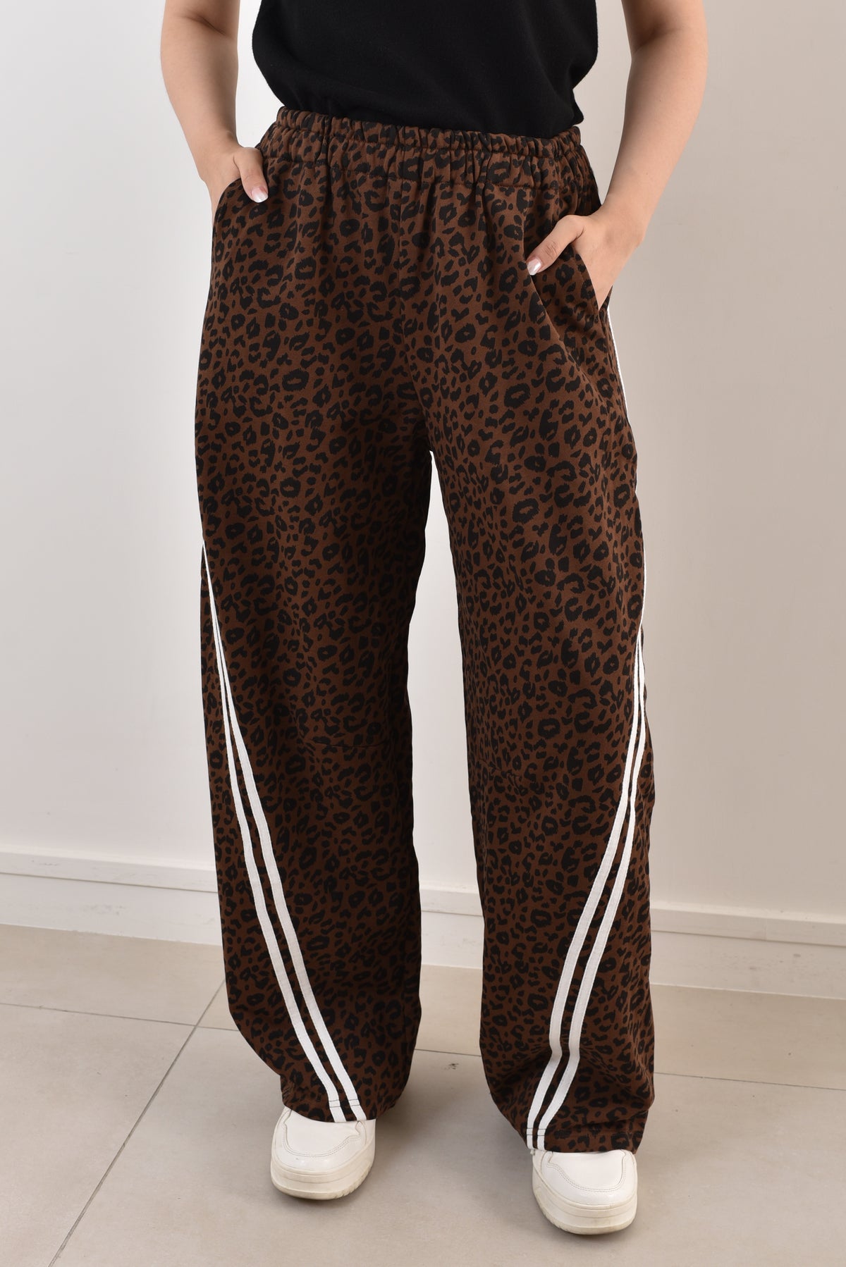 Pants leopard