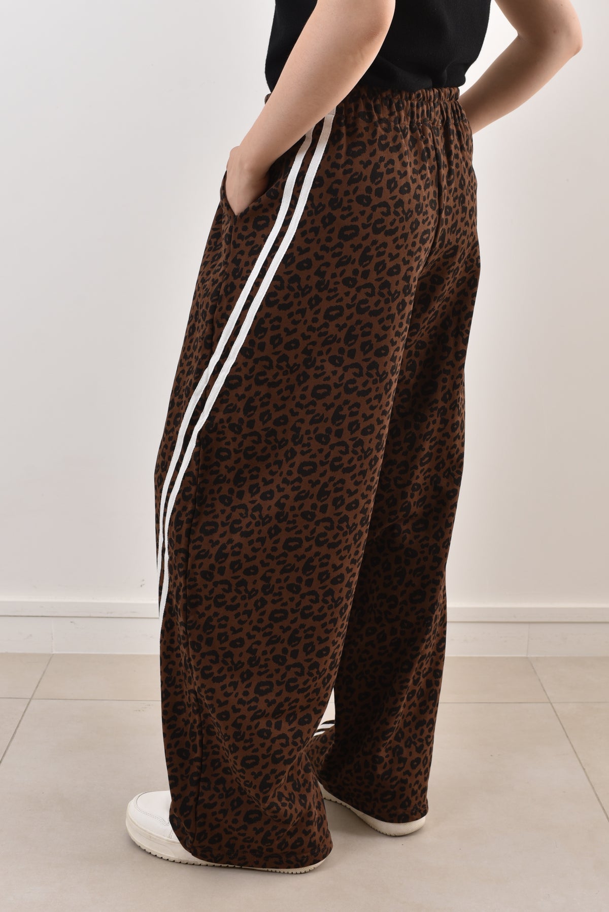 Pants leopard