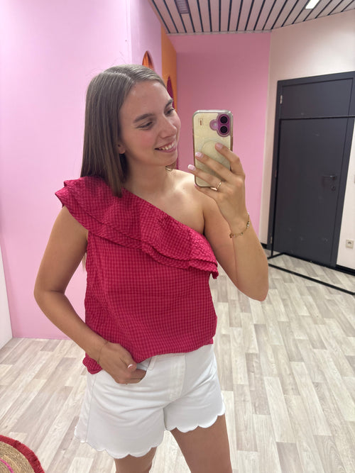 Blouse off shoulder